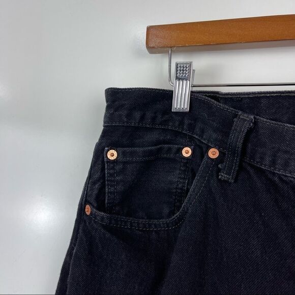 Levi's Classic 501 Straight Leg Jeans Black Button Fly Men's Size 40x30 - Picture 11 of 11